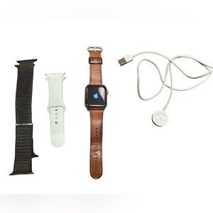 Apple Series 4 44mm Cellular Smart Watch with Bands